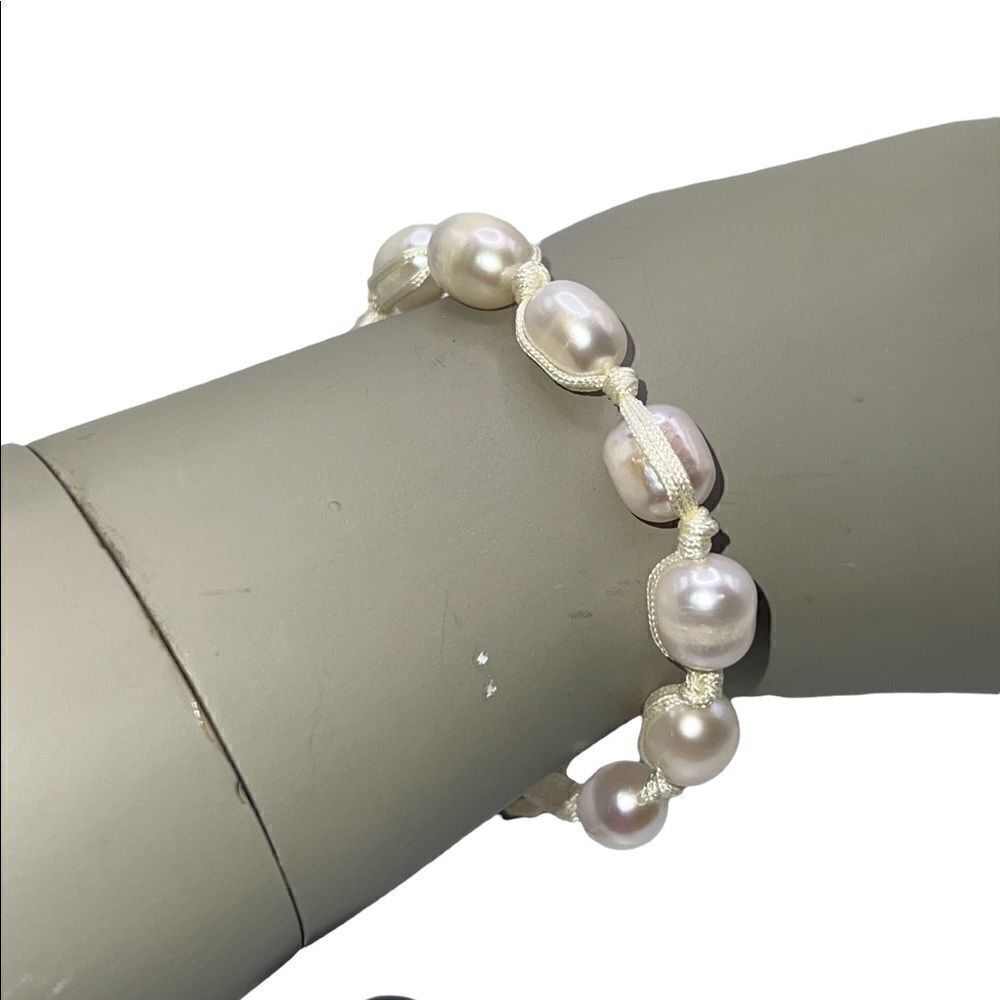 AQUA Imitation Pearl & Nylon Cord Toggle Bracelet New